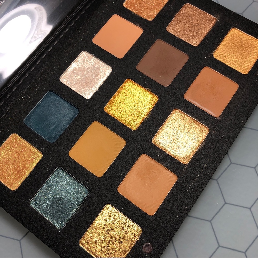 NATASHA DENONA - GOLD PALETTE